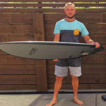 lost-surfboard.PNG